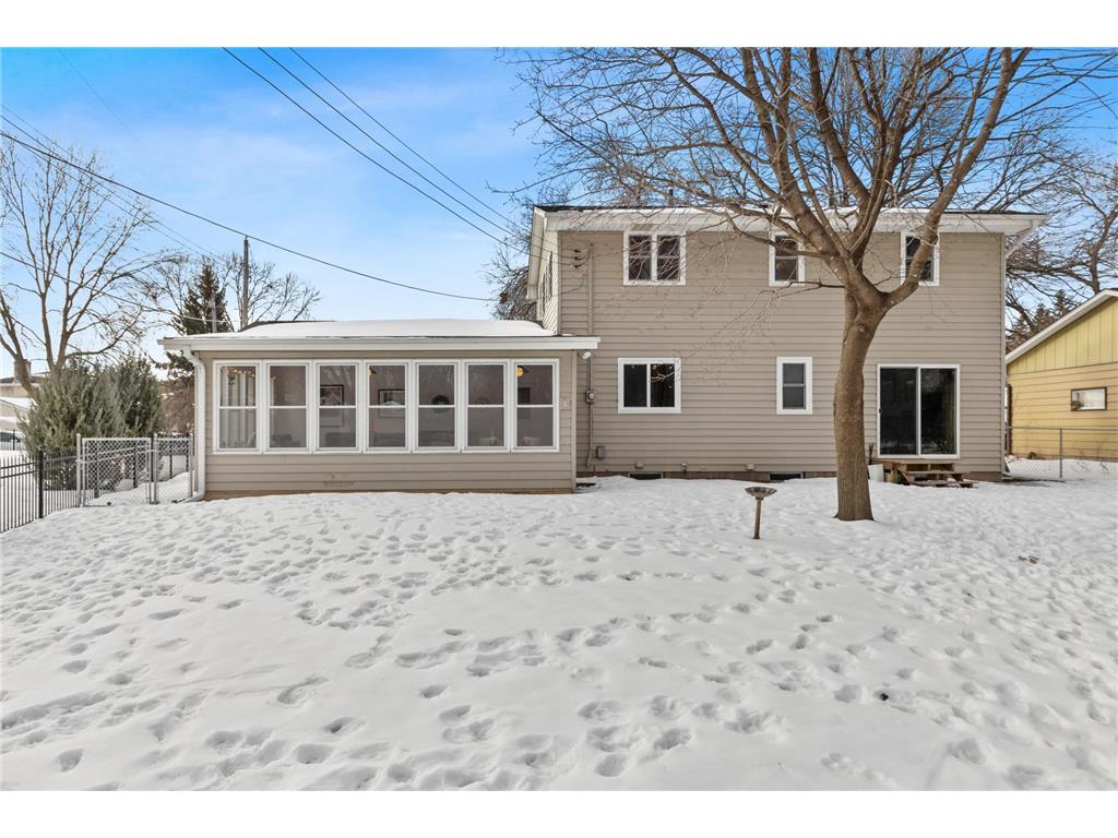 1465 Cedarwood Drive Woodbury MN 55125 6157779 image1